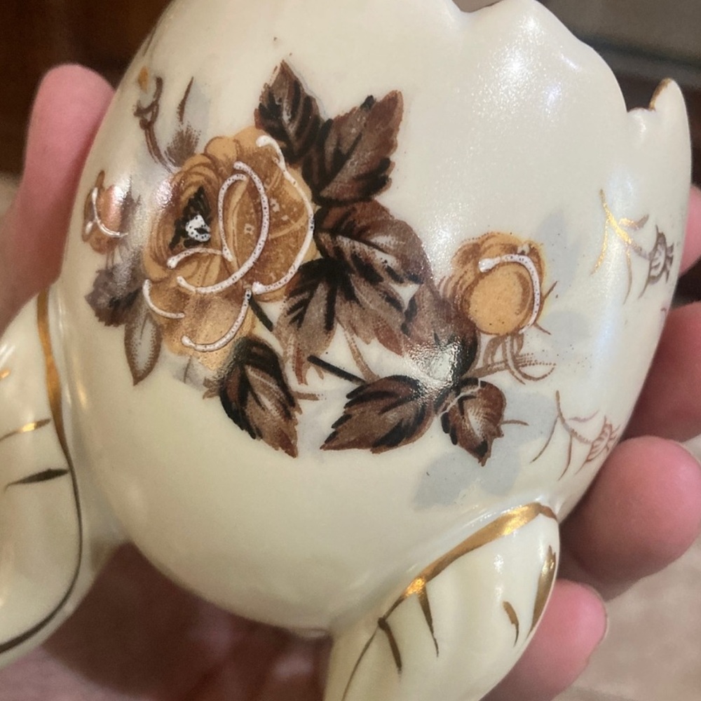 Vintage Napcoware Japan Footed Egg Planter Vase – Hand-Painted Floral Gold Trim - Picture 4 of 13